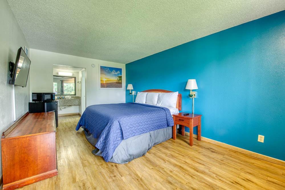 Zen Living Suites Extended Stay - Jacksonville - University Blvd Exterior photo